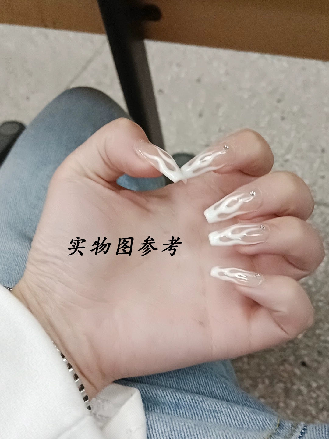(Hand made nail) Handmade customized wearing of nails, internet famous new night glow flames, whitening pregnant women, brides, nail stickers, finished nail patches