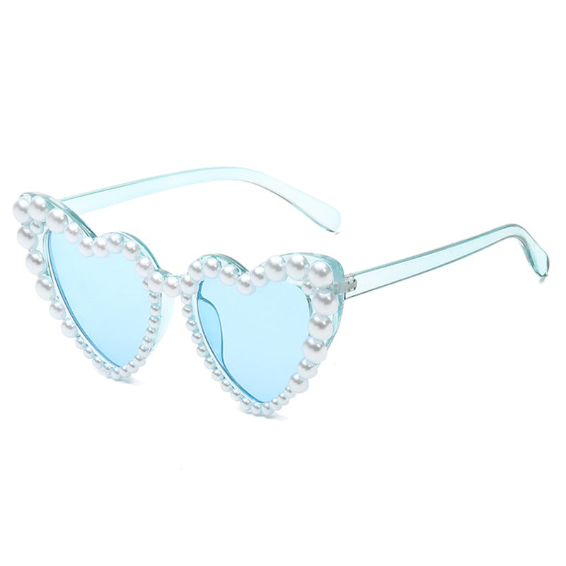 Women's fashion glasses 2022跨境大框架歪心欧美镶珍珠太阳镜桃心爱心女士墨镜防紫外线