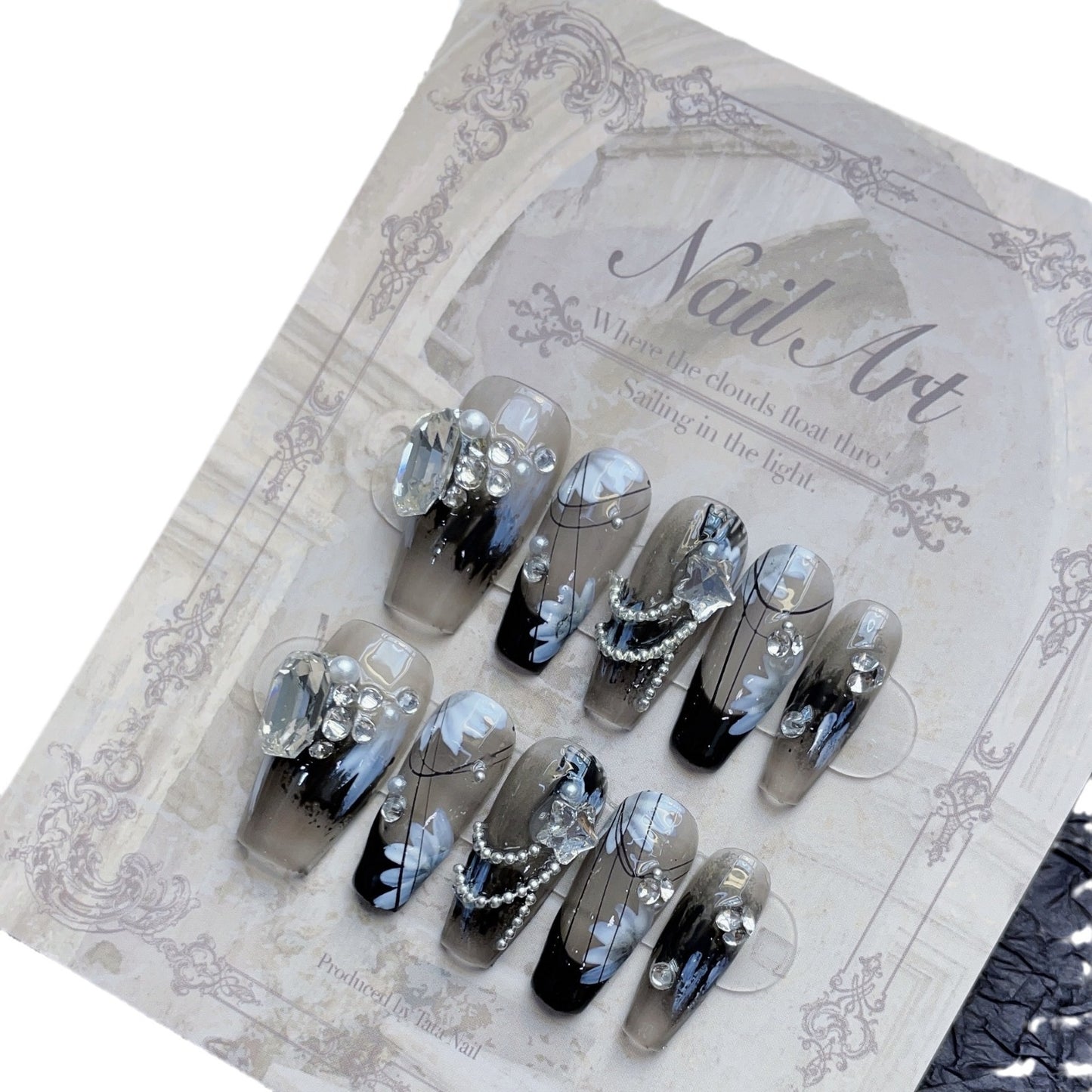 (Hand-Made Nail) Secret Black New Chinese Style Cool Feeling Stick-on Crystals Wear Armor New High-Grade Feeling Small White Fake Nail Patch