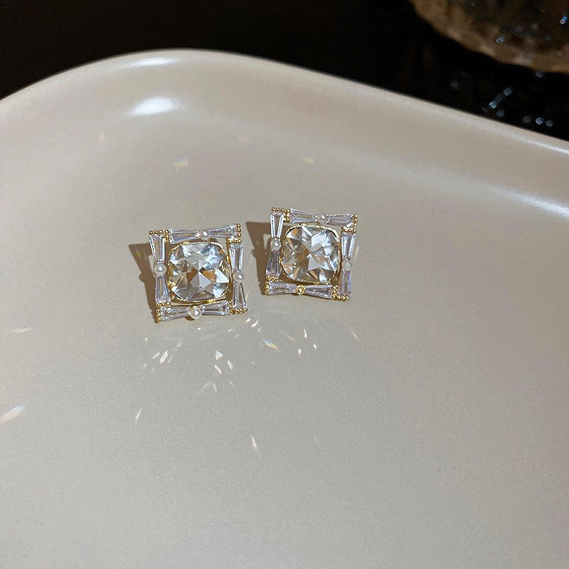 925银针欧美个性夸张闪钻耳环复古爱心圆形耳坠超闪网红大气耳饰