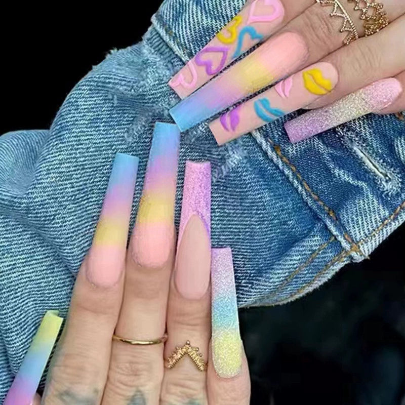 (Hand-made nail) The dark fairy in Europe and America is dying, the magic mirror powder is white, and the finished nail product, Millennium Spice Girl fake nails patch, is worn for a long time.