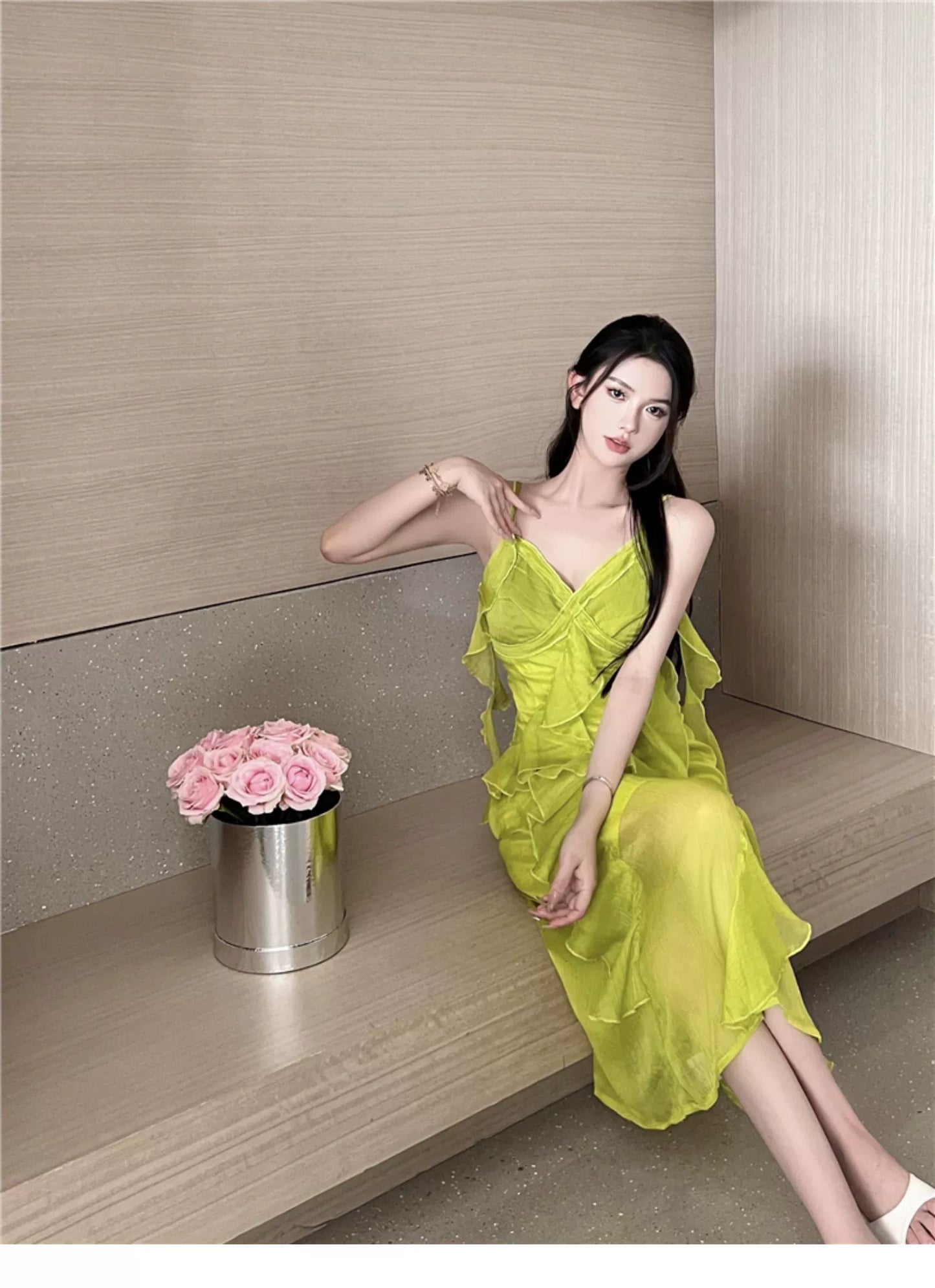 Fashion women's wear Tea Break Is Very Beautiful Spaghetti-Strap Ruffle Dress Design Sense Niche Super Fairy Two-Piece Suit Vacation Fairy Long Skirt