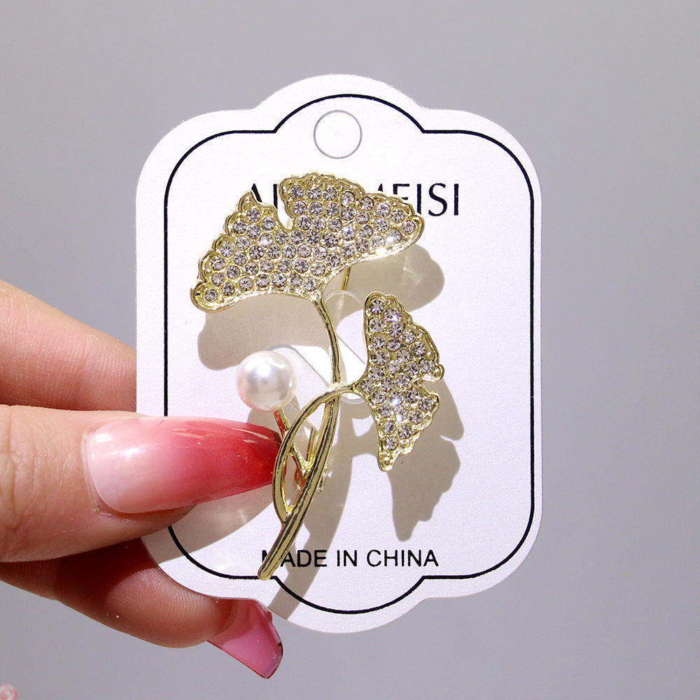 配饰胸针韩版新款高级花朵胸针简约合金胸花防走光珐琅小清新珍珠别针配饰