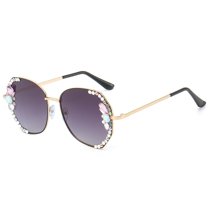 Women's fashion glasses 2024 跨境新款大框偏光镶钻太阳镜女士防紫外线时尚韩版开车墨镜