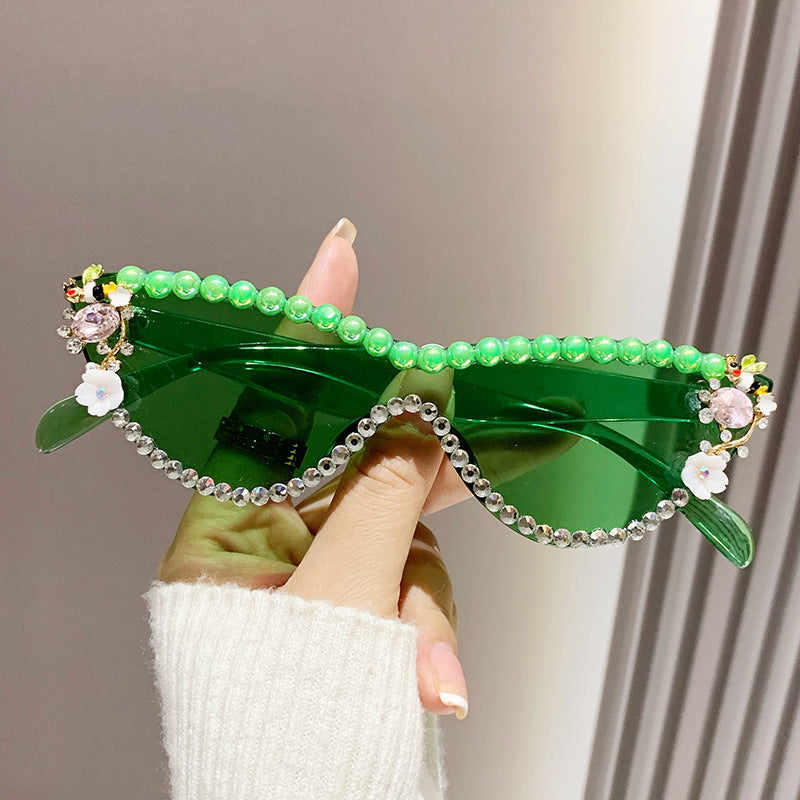 Women's fashion glasses 太阳眼镜ins网红猫眼欧美镶珍珠女潮墨镜彩色镜片水钻金属铰链