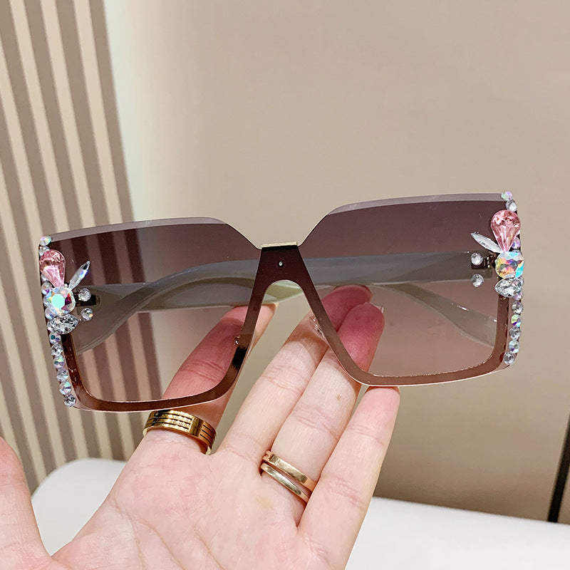 Women's fashion glasses 新款欧美半框闪耀水钻时尚连体太阳镜素颜女式墨镜简约潮流太阳镜