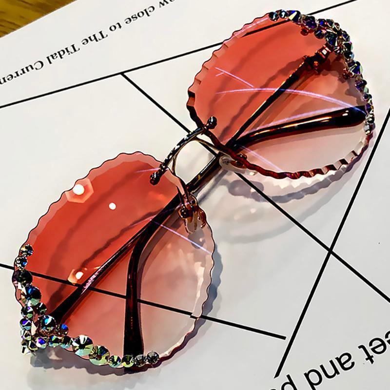 Women's fashion glasses 镶钻太阳镜防蓝光辐射眼镜女韩版潮个性时尚太阳镜女防紫外线