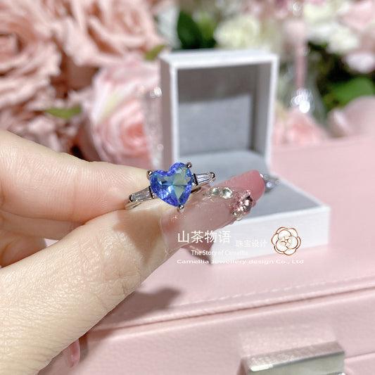 Camellia简约时尚爱心宝石戒指女 镀18K金微镶伦敦琉璃蓝爱心指环