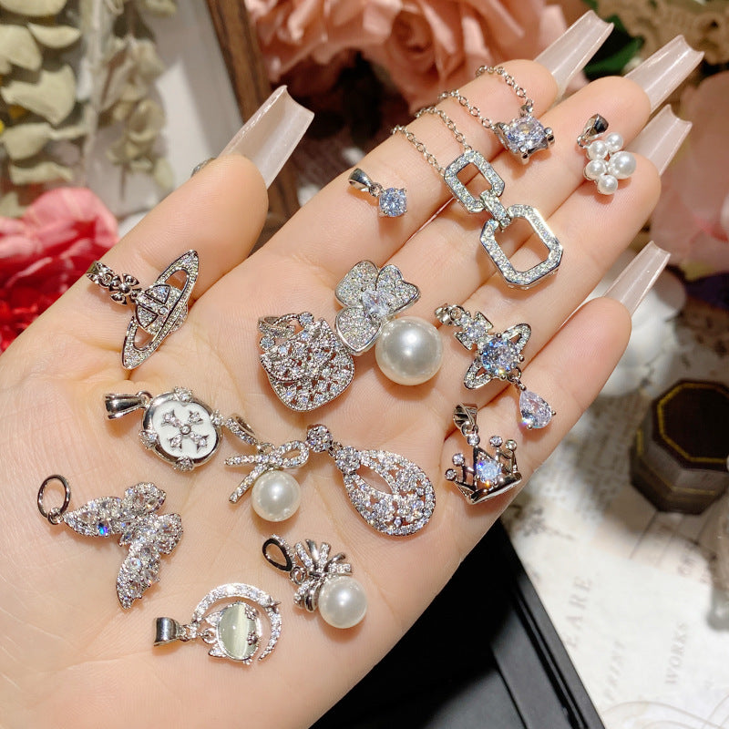 山茶原设新品百搭少女心设计 镀金八心八箭仿D色莫桑璀璨小巧吊坠