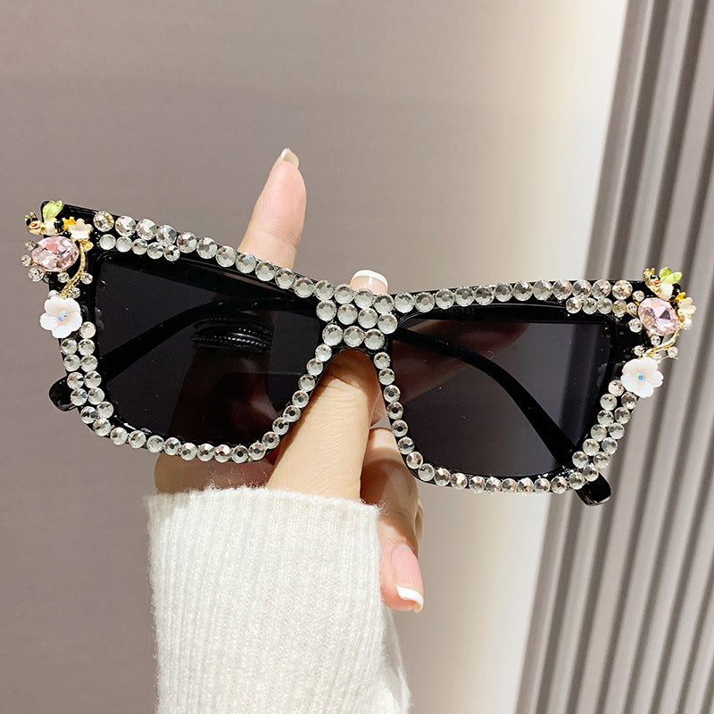 Women's fashion glasses 跨境新款镶钻太阳眼镜酷炫连体金属边朋克墨镜男欧美个性女搞怪