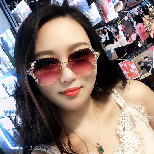 Women's fashion glasses 镶钻太阳镜防蓝光辐射眼镜女韩版潮个性时尚太阳镜女防紫外线