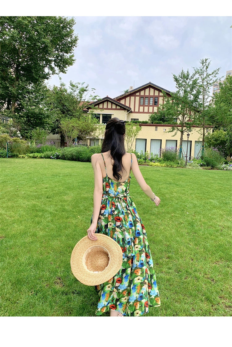 Fashion women's wear Bohemian Style Retro V-neck Oil Painting Printing Pleated Suspender Dress Seaside Vacation Elegant Beach Dress