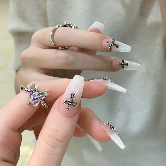 Fashion  nail European and American Crock Heart Wear Nail Nail Stickers Nail Patch Fake Nails Removable Nail Tip Nail Y35