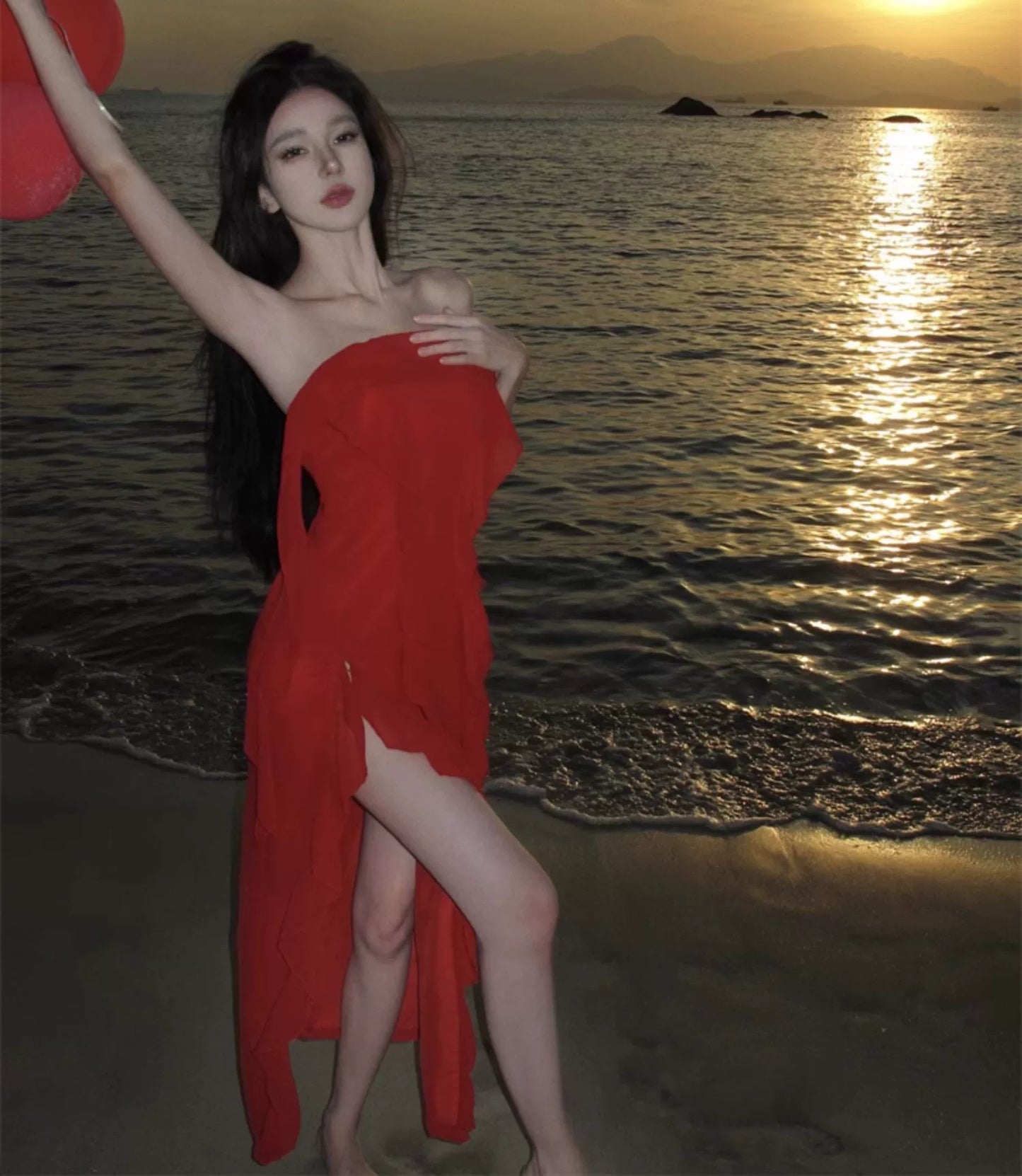 Fashion women's wear French Irregular Red Halter Spaghetti Straps Dress Women's Senior Sexy Beautiful Dress Seaside Holiday Beach Dress