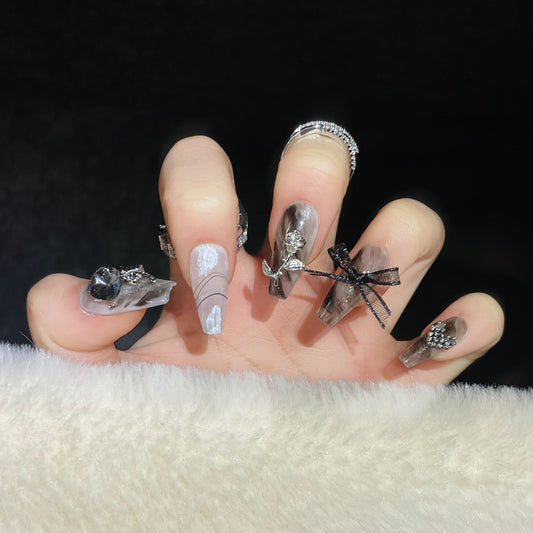 (reusable nail)Handmade Wearing Armor New Real Shot Black Lover Double Butterfly Black Camellia Blossom Internet Popular Popular Style Wholesale Delivery