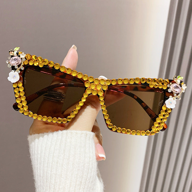Women's fashion glasses 跨境新款镶钻太阳眼镜酷炫连体金属边朋克墨镜男欧美个性女搞怪