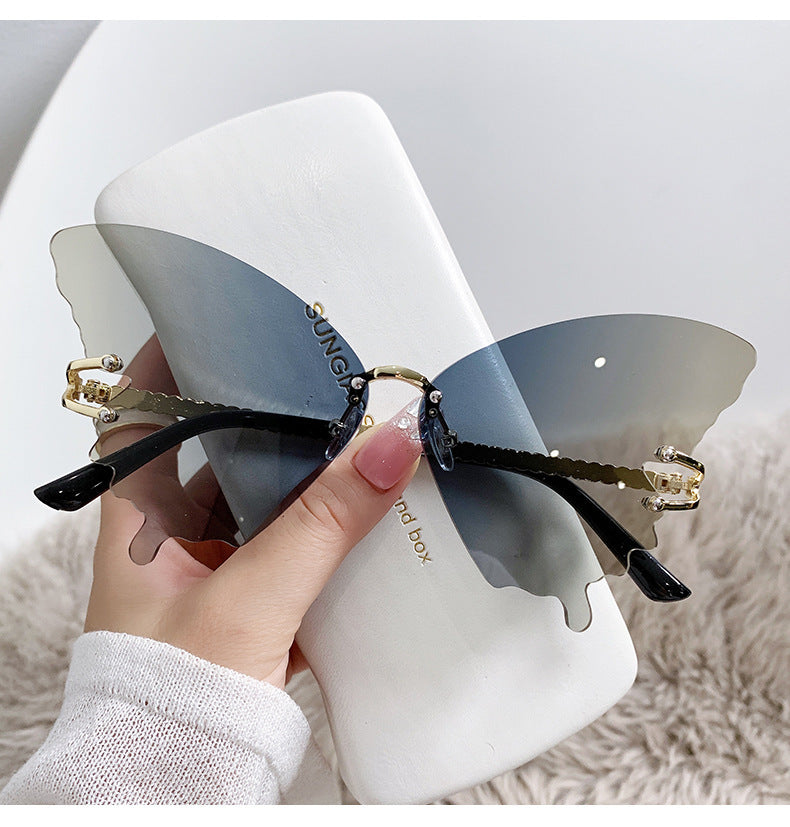 Women's fashion glasses 2023新款蝴蝶太阳镜女时尚框渐变色墨镜欧美潮流街拍太阳眼镜跨境