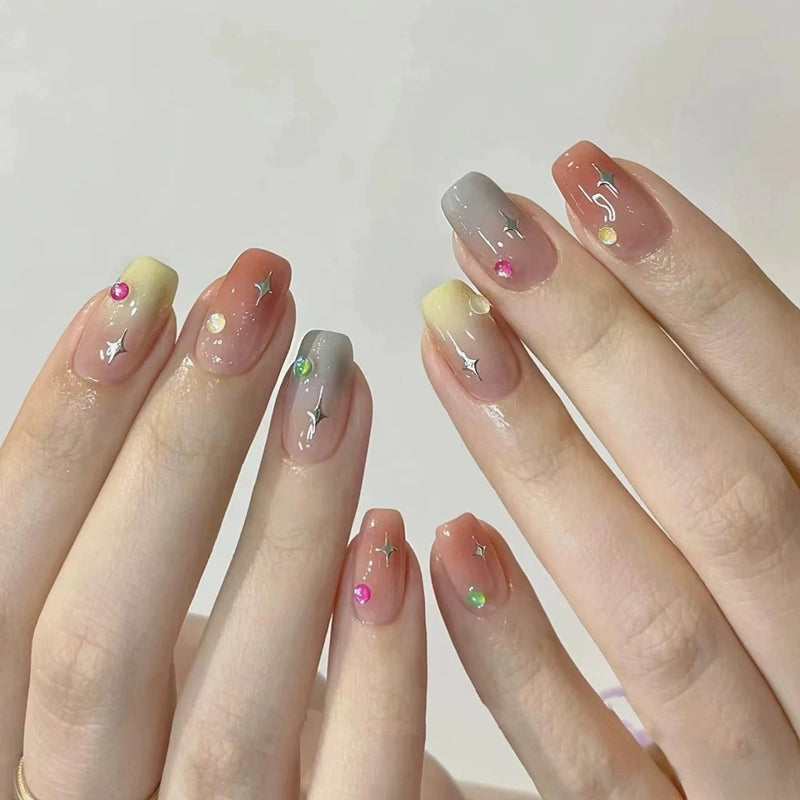 (Hand-made nail) French nail armor long black small fragrance simple white high-grade sense nail piece bride pregnant woman finished product.