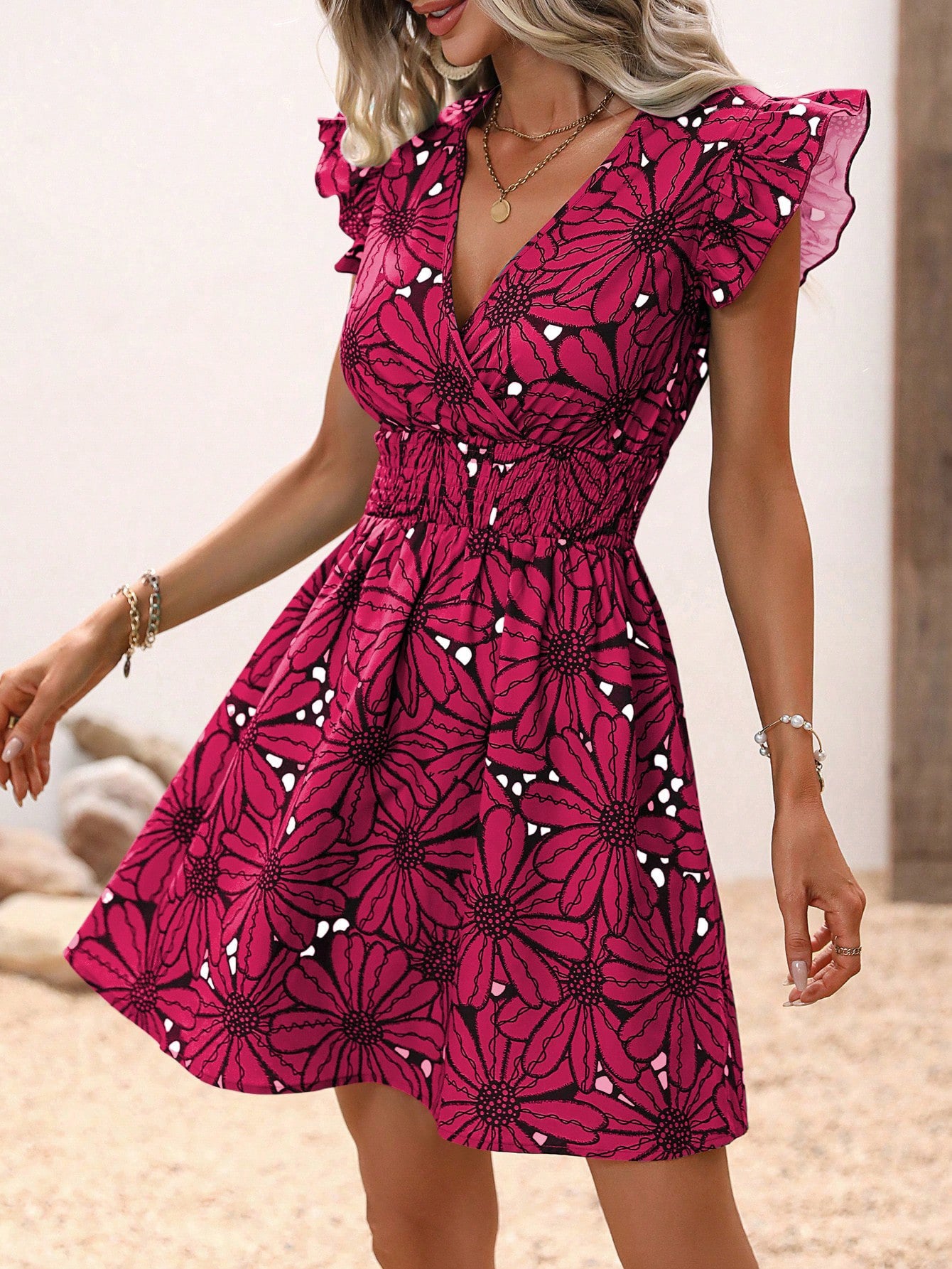 Fashion women's wear Summer 2024 Cross-Border Foreign Trade V-neck Tight Waist Sexy Large Flower Ruffled Sleeveless Dress