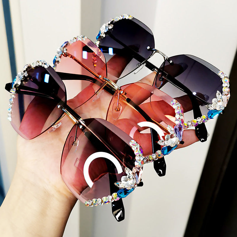 Women's fashion glasses 2024 新款太阳镜女士防紫外线大脸显瘦无框水钻墨镜女ins韩版潮
