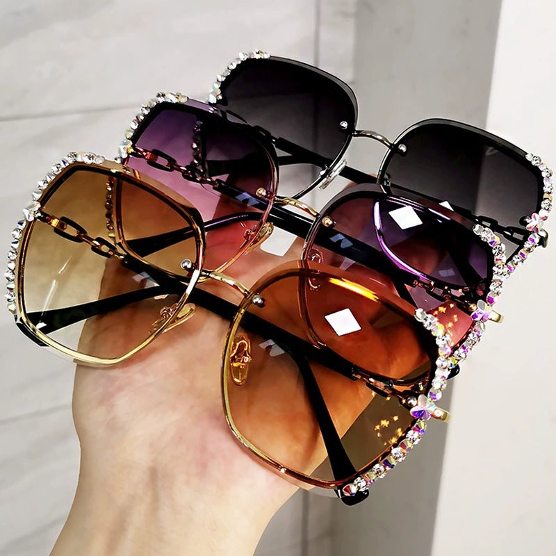Women's fashion glasses 2022新款太阳镜女防紫外线圆脸大脸显瘦时尚大框镶钻墨镜女韩版潮
