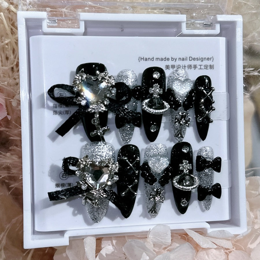 (Hand-Made Nail) Wear a Millennium Hot Girl Y2g Black White Two-Dimensional Lolita Detachable Fake Nails Nail Stickers