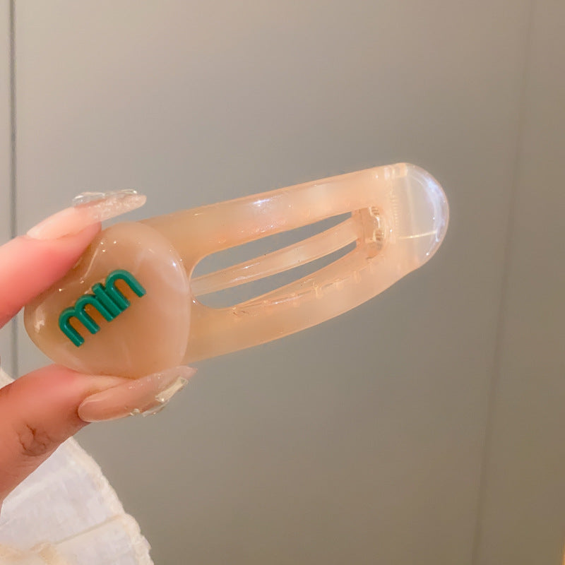头饰发夹多巴胺爱心字母发夹时尚刘海侧边鸭嘴夹甜美简约百搭学生发饰批发