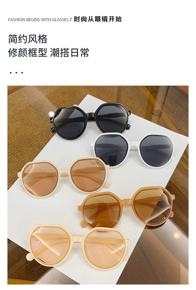 2022 Korean version of brown sunglasses men and women driving ins online celebrity trend anti-ultraviolet retro sunglasses.