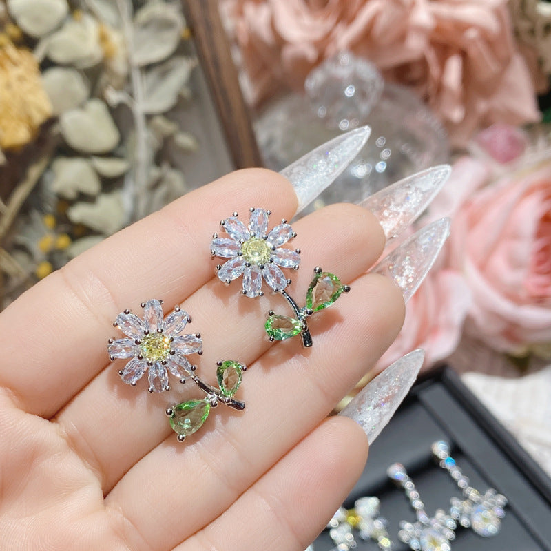 山茶新品奢华璀璨彩宝金黄锆耳饰 镀18k优雅贵气高级精致银针耳钉