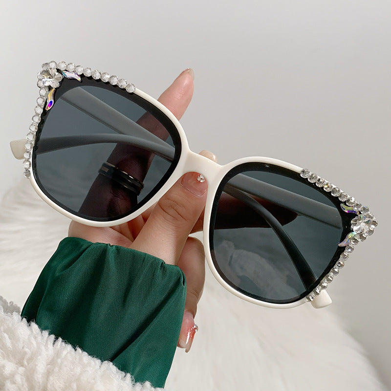 Women's fashion glasses 新款GM墨镜女网红同款直播爆款镶钻太阳镜时尚防紫外线太阳镜批发