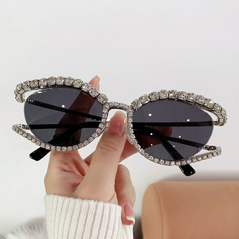 Women's fashion glasses 2023外贸跨境猫眼形镶钻太阳镜欧美街拍网红个性彩钻墨镜女批发