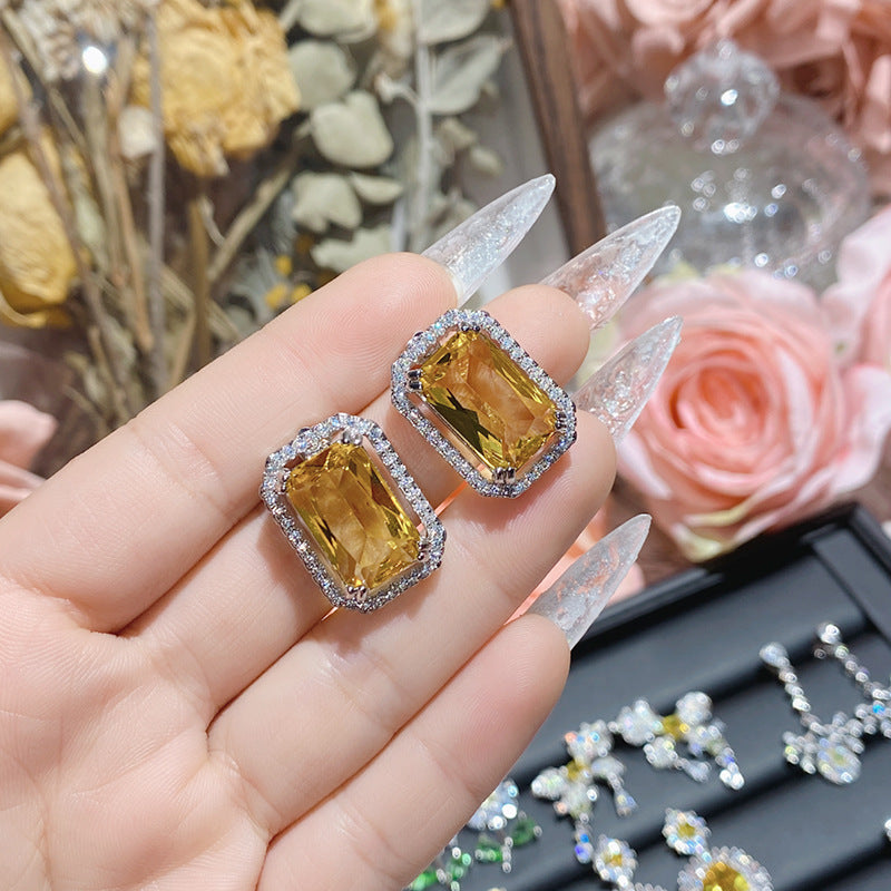 山茶新品奢华璀璨彩宝金黄锆耳饰 镀18k优雅贵气高级精致银针耳钉