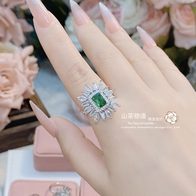 Camellia小红书推荐仿祖母绿戒指 彩宝微镶晶体绿尖晶开口指环女