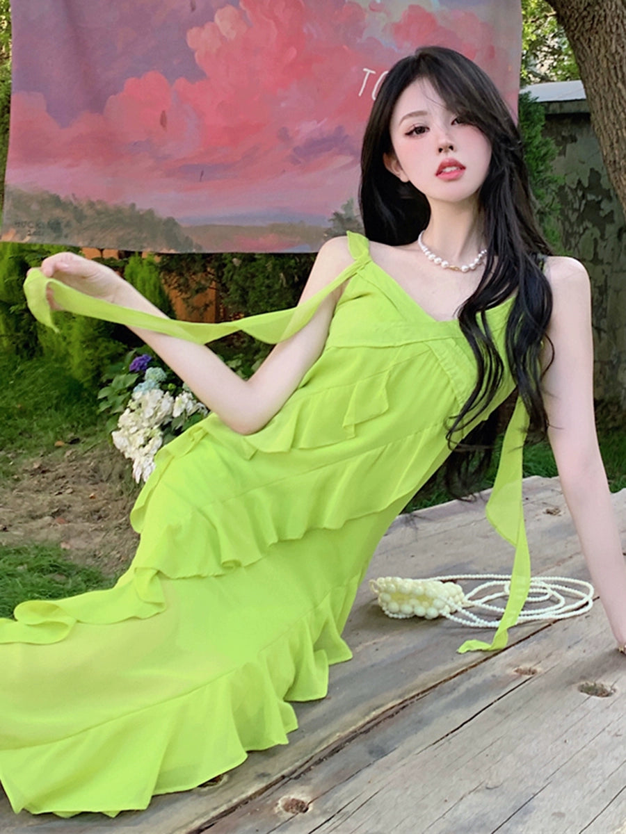 Fashion women's wear French Style Green Suspenders Dress Women's Summer V-neck Elegant Ruffle Waist-Tight Seaside Vacation Beach Dress