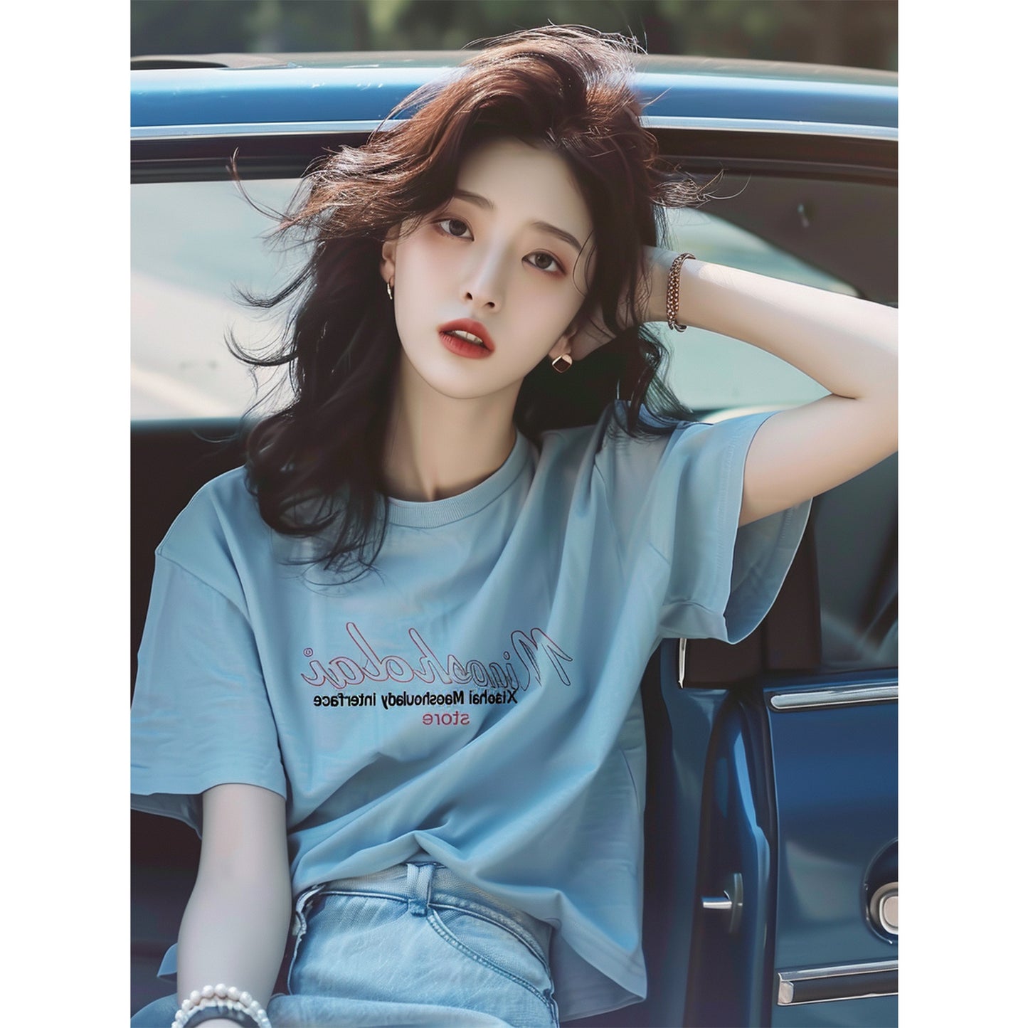Dopamine tops Free shipping Tattoo This year, a beautiful belly-covering shirt, dopamine, wears a top, front shoulder, blue embroidered letter T-shirt, women's summer.