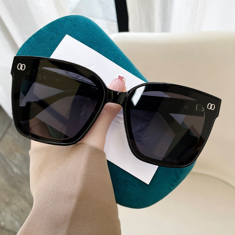 2024 New Light Luxury Small Fragrance Style Women's Large Frame Sunglasses Small Red Book Fashion Trend Travel Driving Street Photo Sunglasses