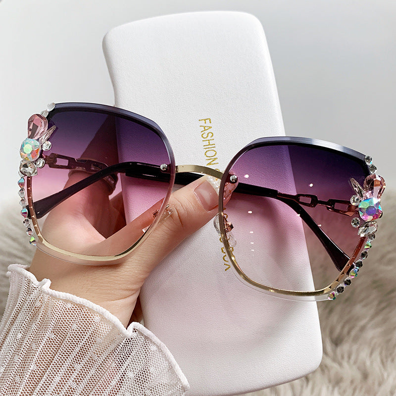 Women's fashion glasses 2022欧美新款大框切边水钻太阳镜眼镜大脸显瘦镶钻墨镜女防紫外线