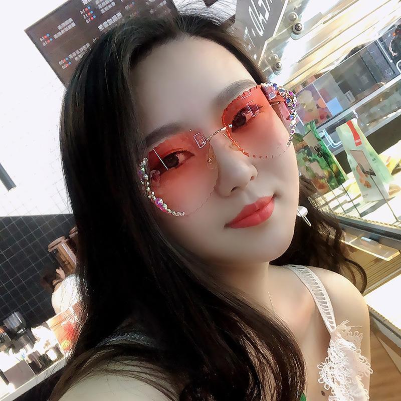 Women's fashion glasses 镶钻太阳镜防蓝光辐射眼镜女韩版潮个性时尚太阳镜女防紫外线