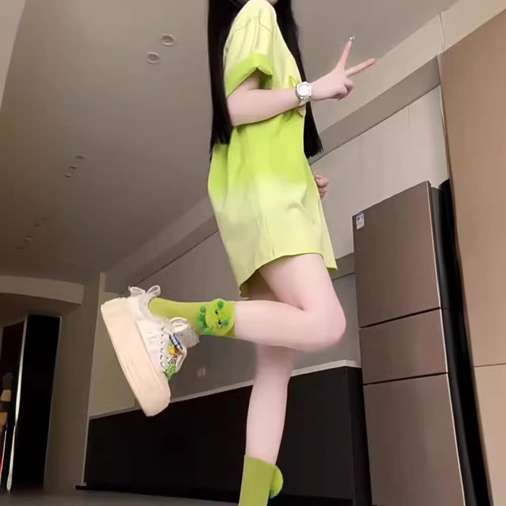 Dopamine tops Free shipping Tattoo Long green short-sleeved women's t-shirt summer design feeling fresh and loose big version top dopamine wear 7632