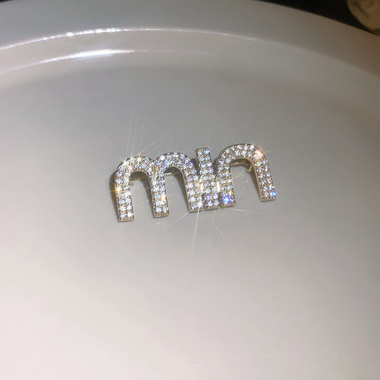 配饰胸针真金电镀锆石字母胸针简约时尚设计感胸花小众气质高级感饰品批发