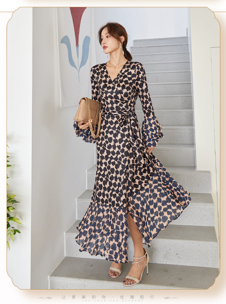 Fashion women's wear Small Red Lip Lantern Sleeve Collarless Long Dress One-Piece Elegant New Leopard Print Printed V-neck Lace-up Wrap Skirt