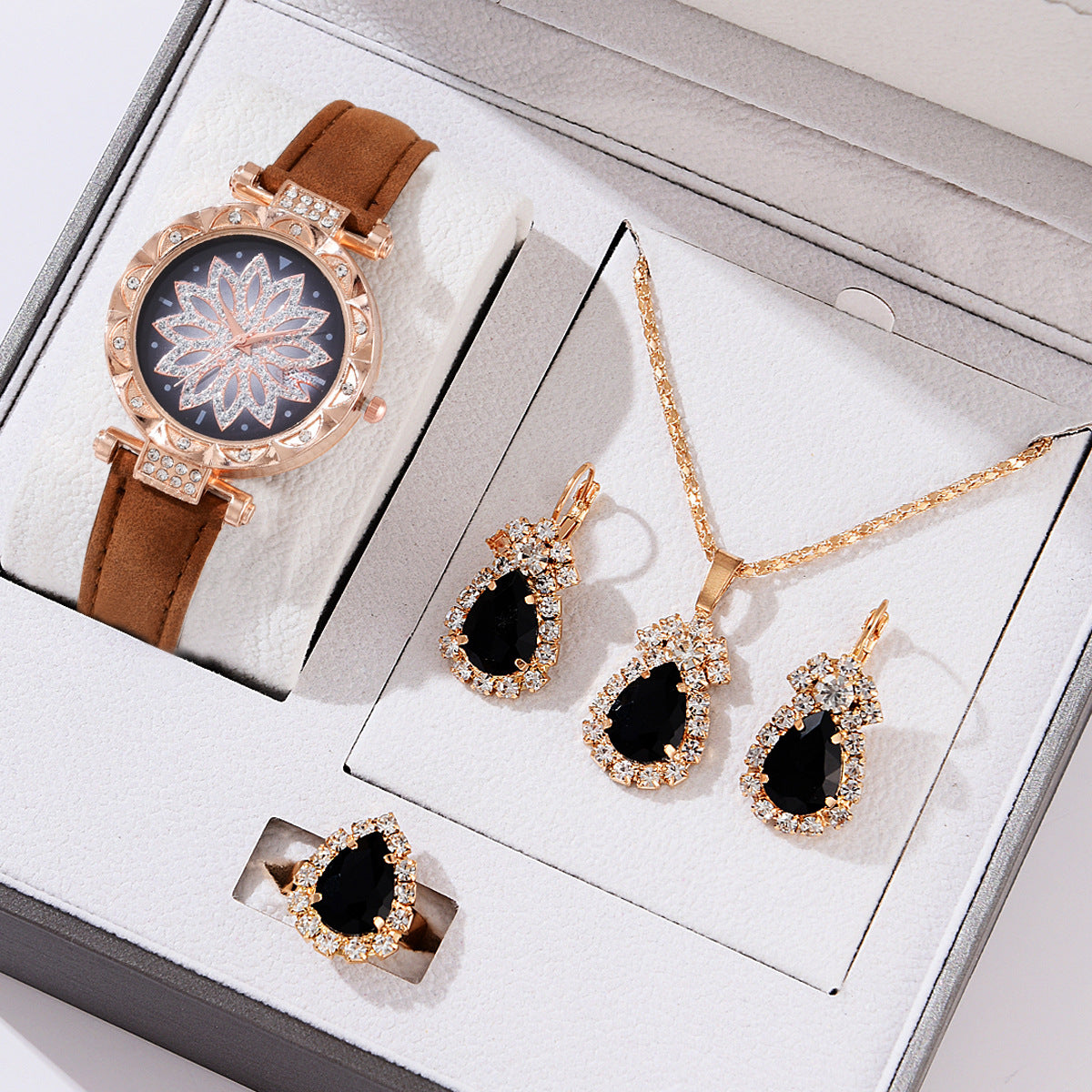Fashion women's watchHot Sale at AliExpress Watch Bracelet Suit Hot Selling Women's Watch Fashion Women's Watches Gift All-Match Quartz Watch