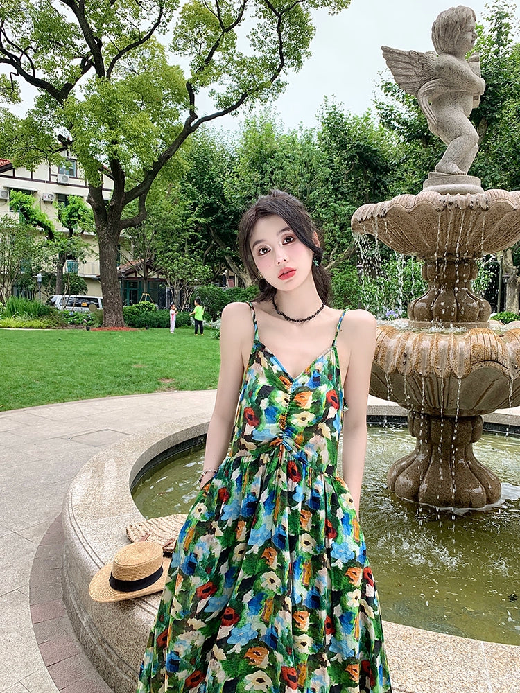 Fashion women's wear Bohemian Style Retro V-neck Oil Painting Printing Pleated Suspender Dress Seaside Vacation Elegant Beach Dress