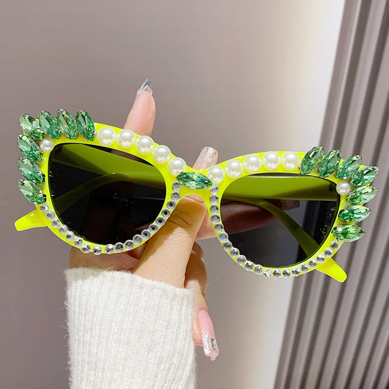 Women's fashion glasses 跨境新款镶钻太阳镜 欧美时尚网红ins水钻眼镜个性嘻哈珍珠墨镜女