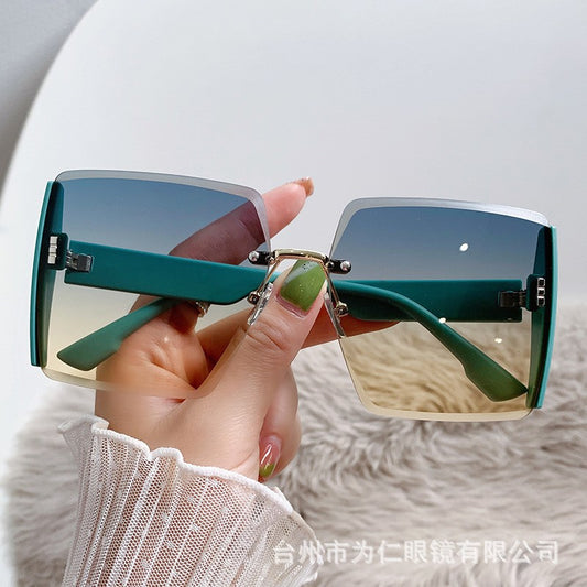 Tea colored sunglasses for women's summer 2023, new high-end sun protection, UV protection, large face slimming, sunglasses for driving