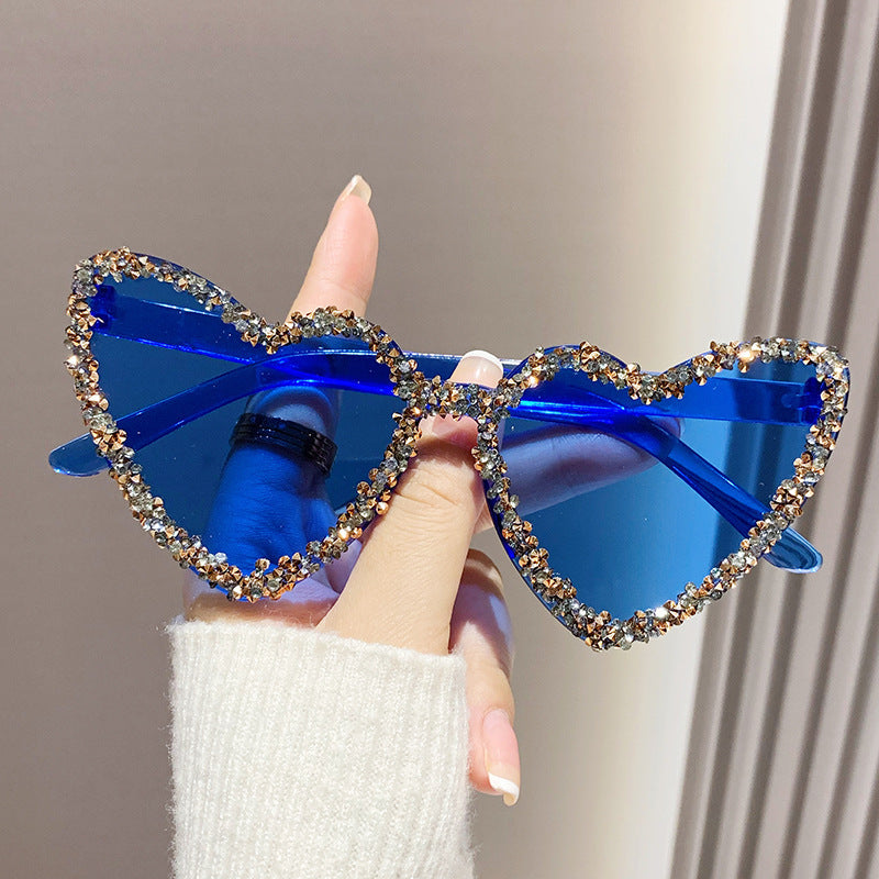 Women's fashion glasses 糖果色爱心镶钻太阳镜女士欧美潮流桃心无框海洋镜片派对墨镜