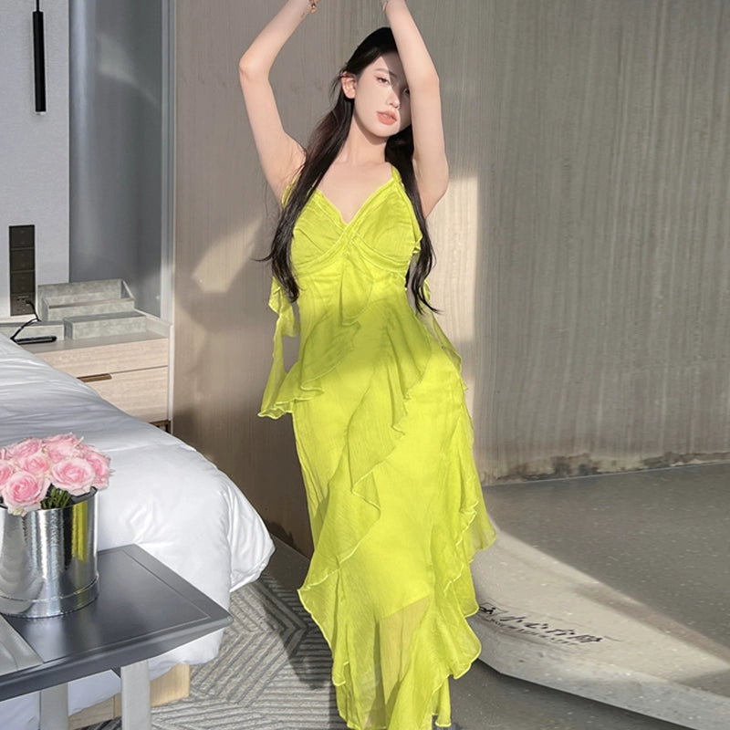 Fashion women's wear Tea Break Is Very Beautiful Spaghetti-Strap Ruffle Dress Design Sense Niche Super Fairy Two-Piece Suit Vacation Fairy Long Skirt