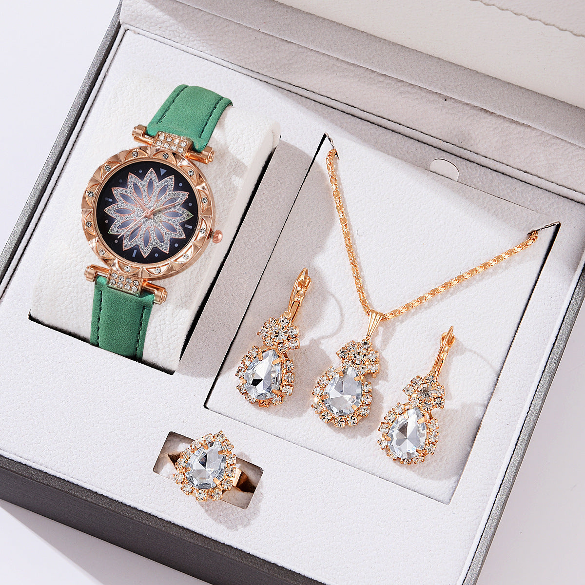 Fashion women's watchHot Sale at AliExpress Watch Bracelet Suit Hot Selling Women's Watch Fashion Women's Watches Gift All-Match Quartz Watch
