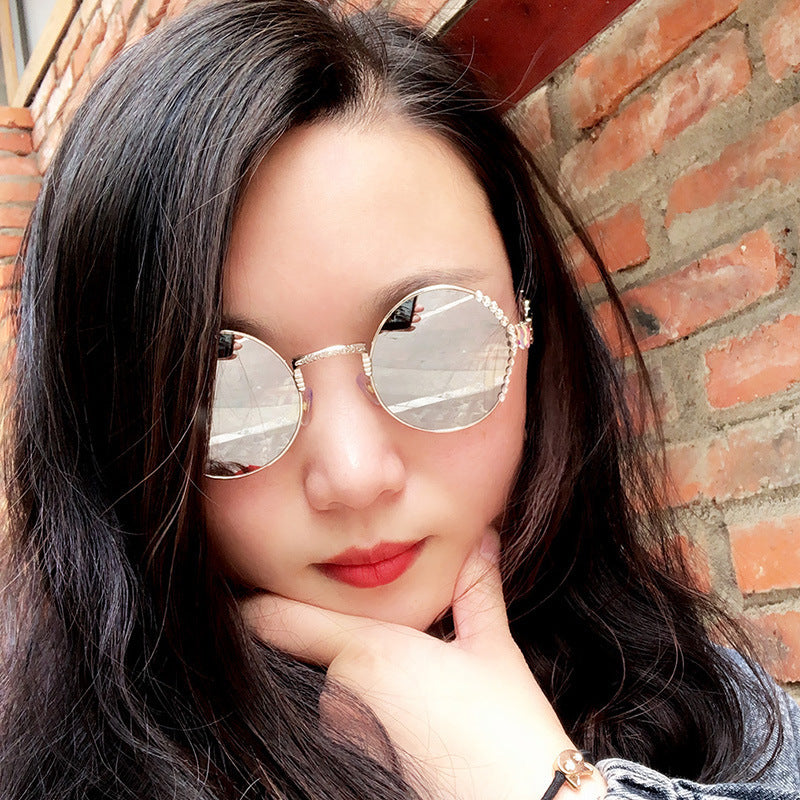 Women's fashion glasses 跨境款水钻复古圆形墨镜女小脸款港味太阳镜防紫外线素颜神器眼镜