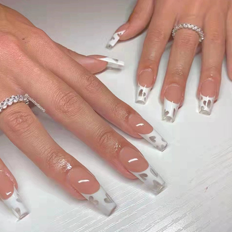 (Hand-made nail) The dark fairy in Europe and America is dying, the magic mirror powder is white, and the finished nail product, Millennium Spice Girl fake nails patch, is worn for a long time.